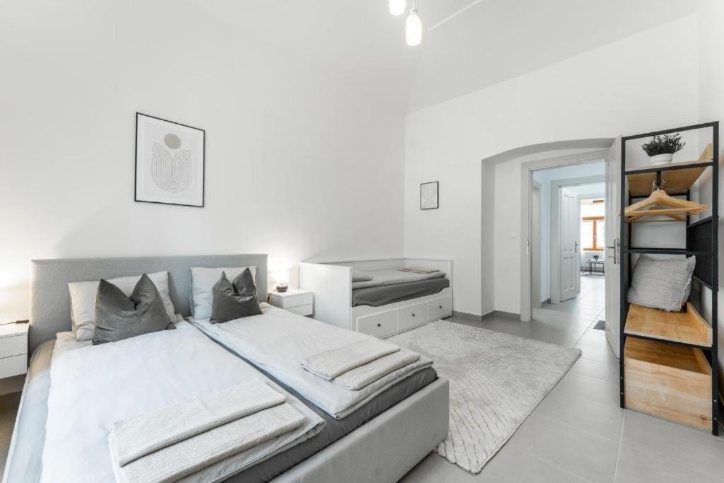 Nice Apartman In New Town Prague Apartment Bagian luar foto