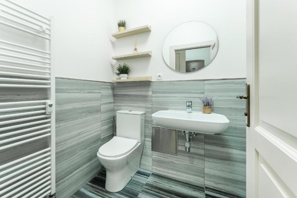 Nice Apartman In New Town Prague Apartment Bagian luar foto